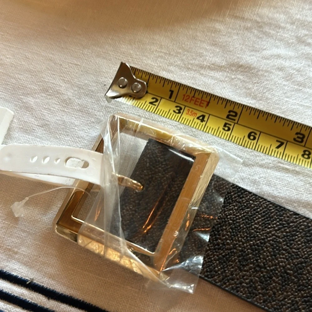 Michael Kors approximate measurements